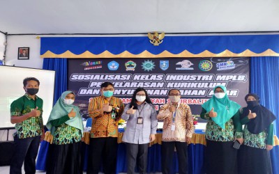 SMK Muhammadiyah 1 Purbalingga Terus Selaraskan Kurikulum dengan Dunia Kerja
